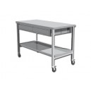 TABLE DE TRAVAIL EN INOX